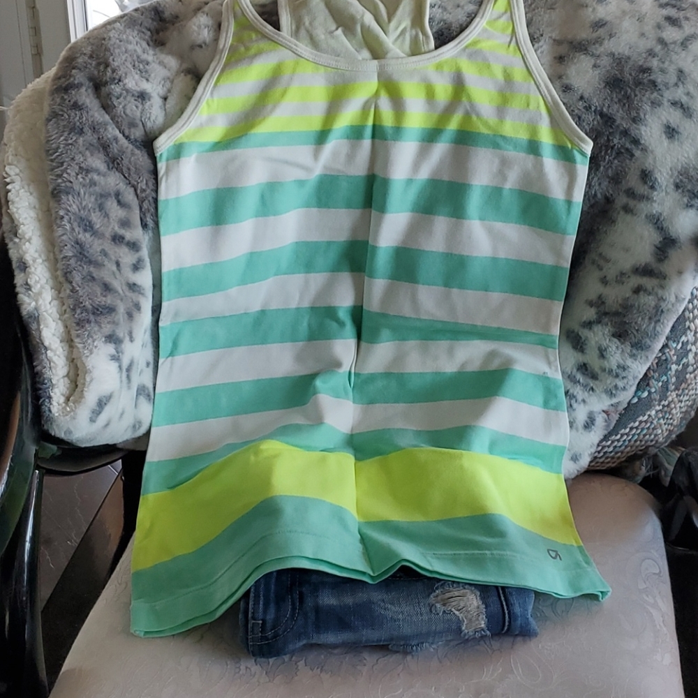 Gap fit tank size small